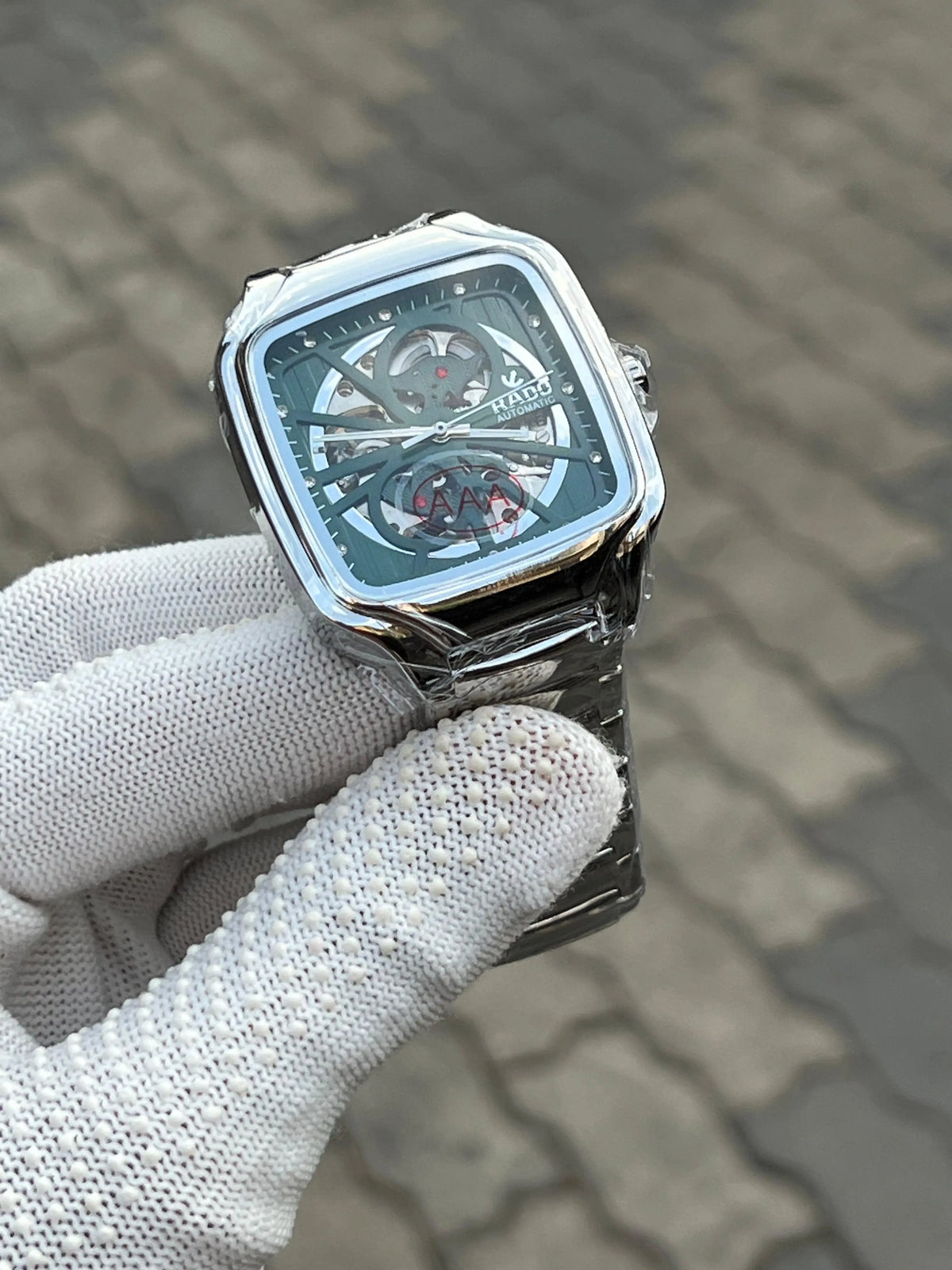 Rad_o Square Silver Green