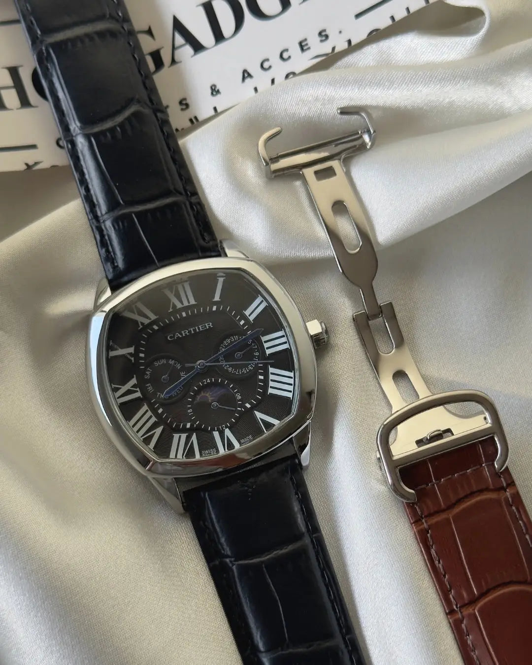 Cartier sunmoon